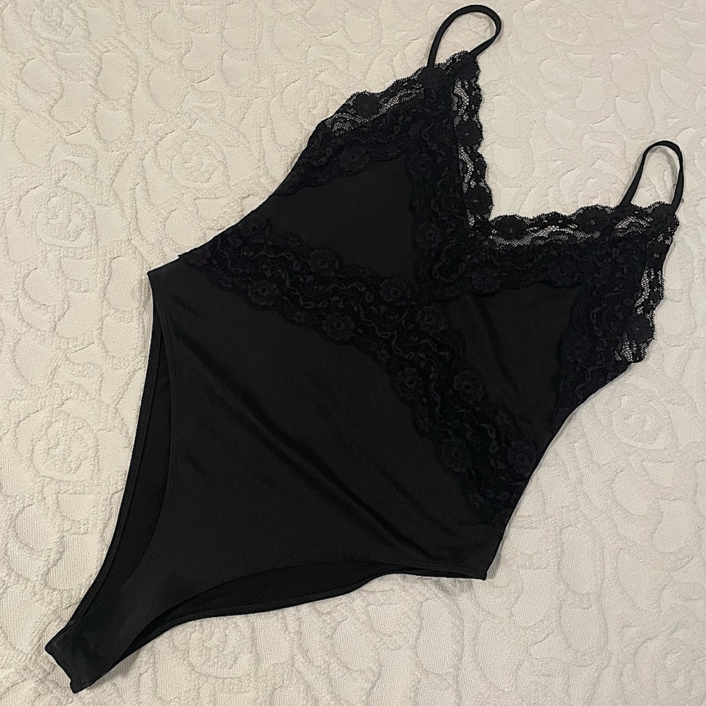 Zara Lace Trim Detail Black Bodysuit